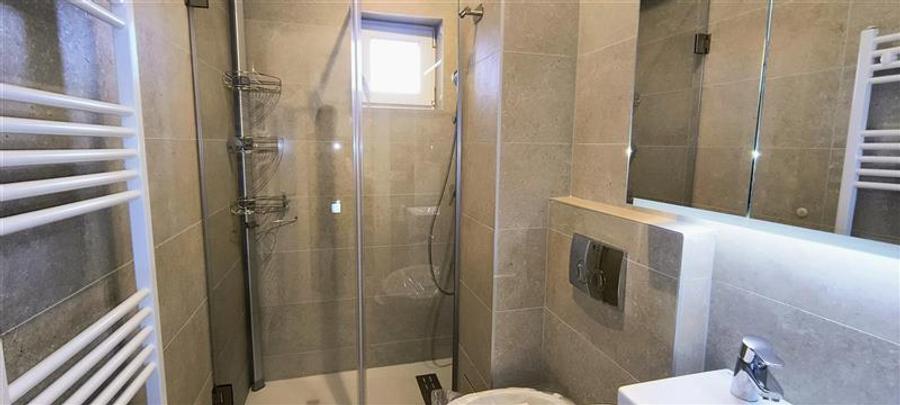 Apartament de lux, renovat si utilat, totul nou, ultracentral