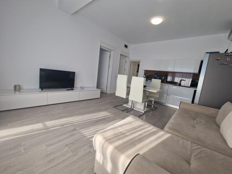 Mamaia Nord- 3 camere,2 gr sanitare, mobilat-utilat, etaj 1- 128.000euro