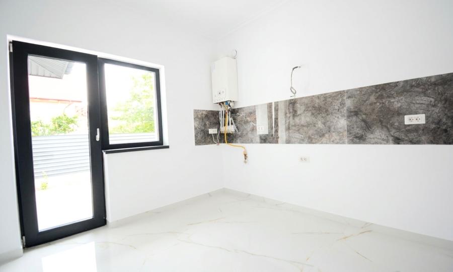 Casă de vanzare 4 camere, 85 mp utili, 416 mp teren | Breazu | 220.000 EURO