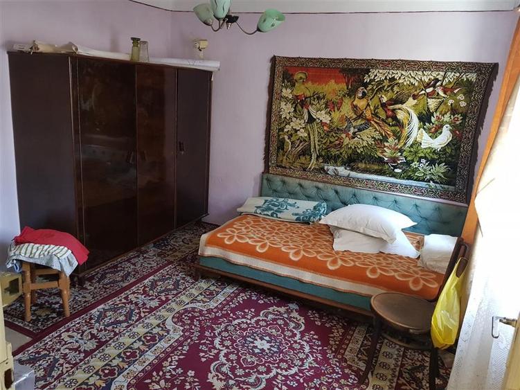 Casa din Caramida zona Centrala, St 213mp