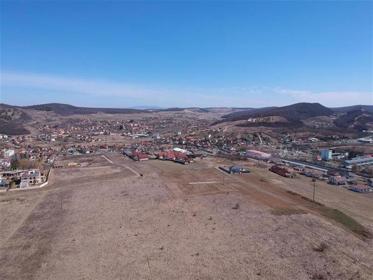 Teren de vanzare extravilan 34.229 mp, E60 Corunca