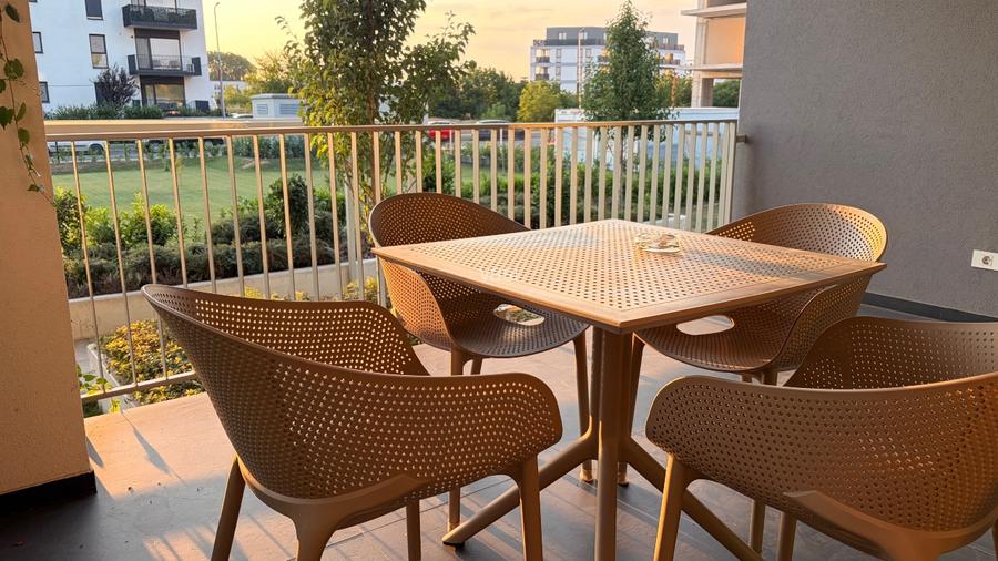 Apartament de închiriat 3 camere complect mobilat pentru activitate de birou  - 8