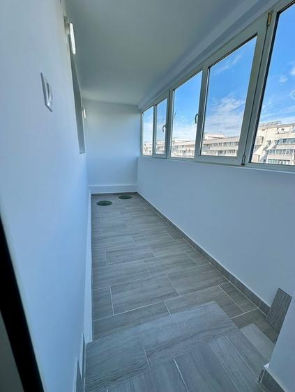Drumul Taberei, Romancierilor langa statia de Metrou, Proaspat Renovat