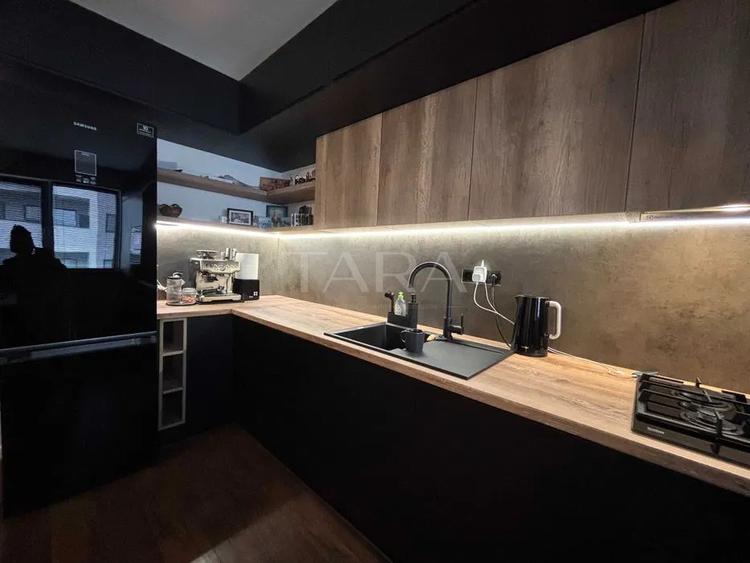 Apartament 3 camere, posibilitate recompartimentare, Parc Poligon.