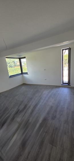 2 camere bloc nou, finalizat, Trivale