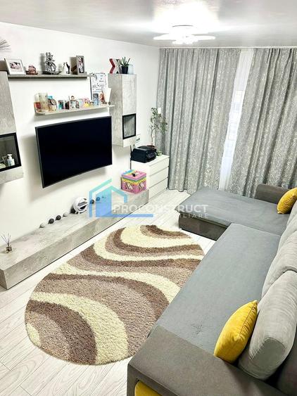 Apartament 3 camere de vânzare – Calea Lipovei 115.000 EUR
