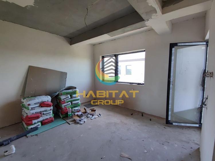 Casa 4 camere, 2 bai, Strada asfaltata, Teren 250 mp, Berceni