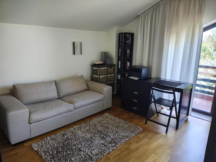 TARGOVISTE-PRISEACA vila deosebit de atractiva, garaj, teren 1000 mp