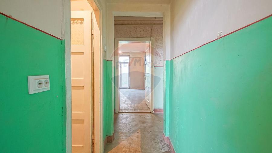 2 camere | decomandat | etaj intemediar | 60 mp utili