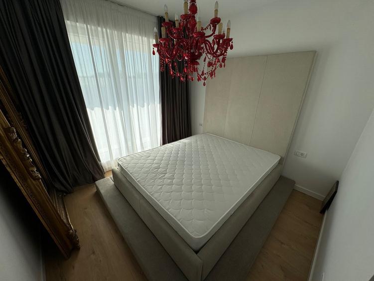 Apartament 2 camere SUPERB cu CURTE Tunari