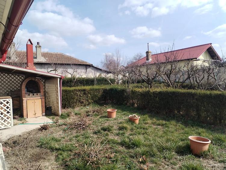 NEGRU VODA(cod04)-Casa 5 camere- Central