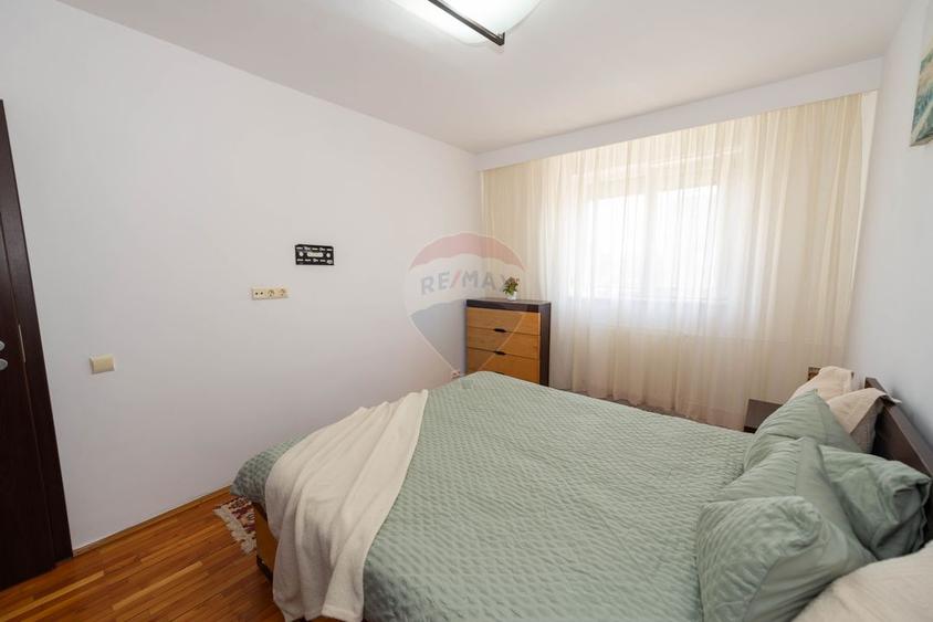 Apartament 3 camere de inchiriat,  64 mp, zona Tineretului