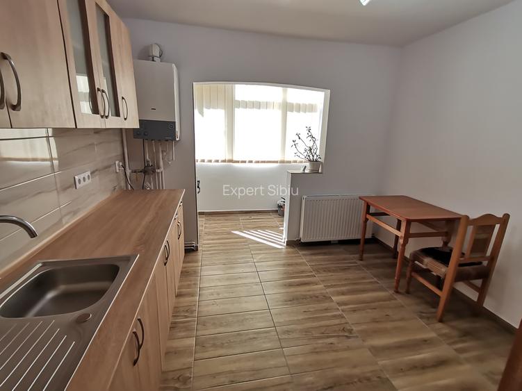 Apartament 2 camere decomandat,recent renovat,zona Centrala - 7