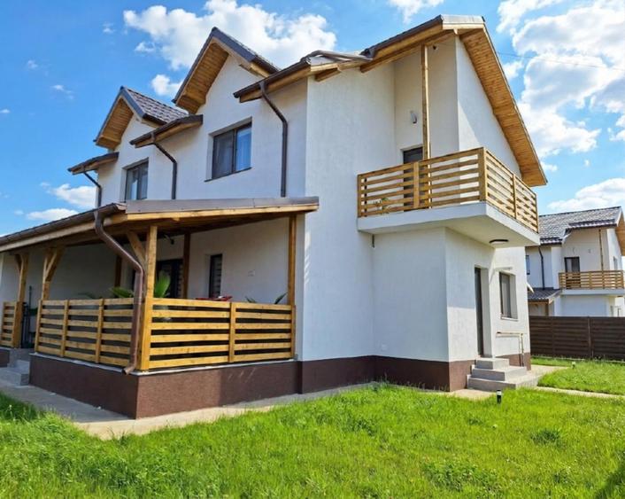 Sabareni Vila P+1, 425 mp teren,padure, terasa+pivnita,TVA inclus,predare rapida