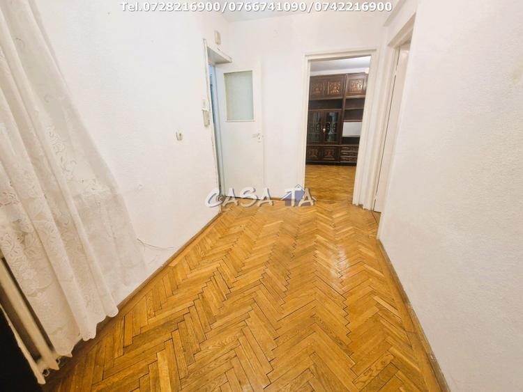 Apartament 3 camere, situat in Targu Jiu, Str. Nicolae Balcescu
