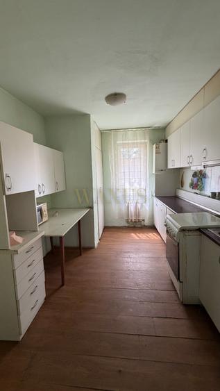 Apartament 4 camere, decomandat