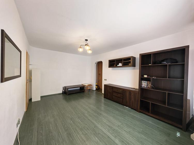 Apartament 3 camere, Drumul Taberei - str. Târgu Neamț, lângă parc și metrou