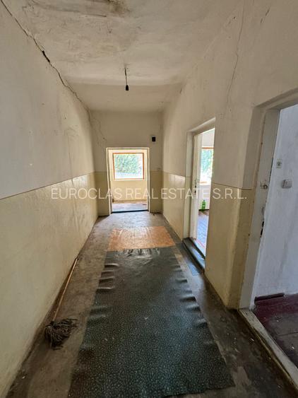 Casa 4 camere - Valu lui Traian - 190.000 euro negociabil (Cod E11+E12) - 10