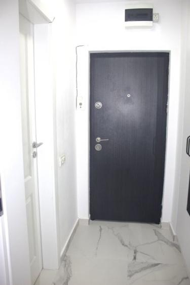 Investie garsoniera etaj 5 zona metrou Favorit