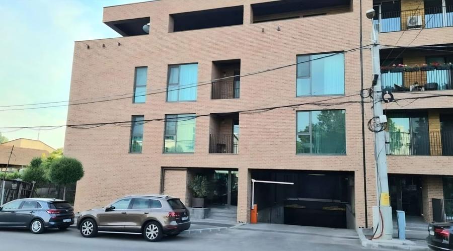 Apartament de lux cu 4 camere-Parcare subterana-Blue Bike Garden