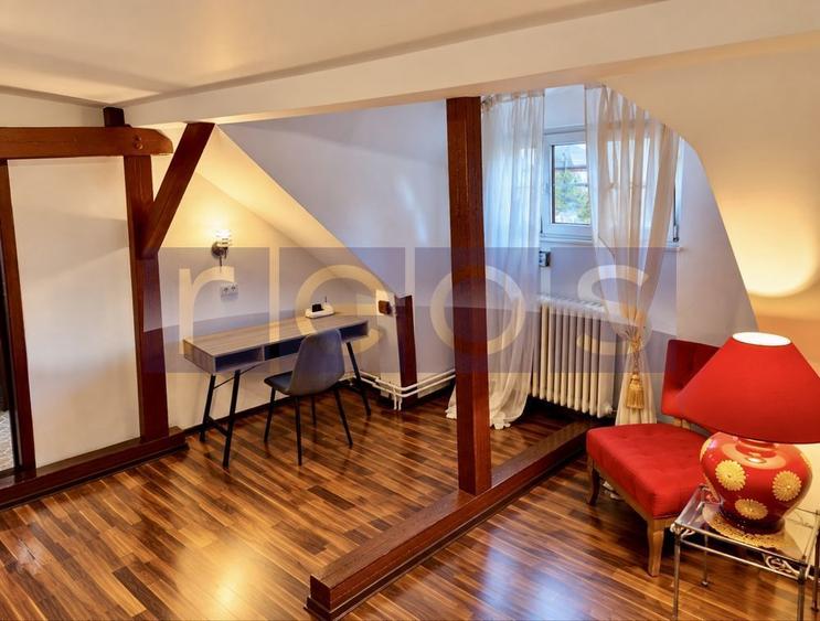 VANZARE  2  APARTAMENTE INDEPENDENTE  INTR-O VILA RENOVATA -144 mp - UNIRII