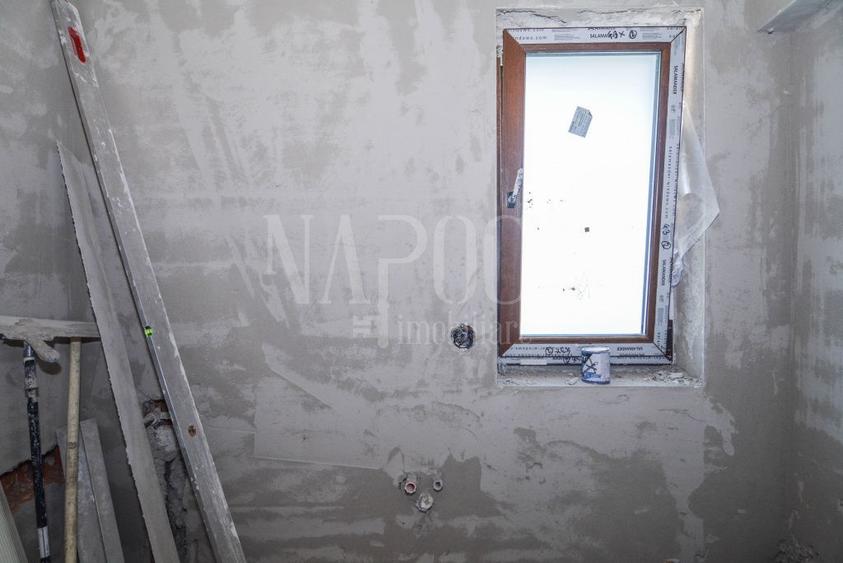 Casa 4 camere de vanzare in Floresti