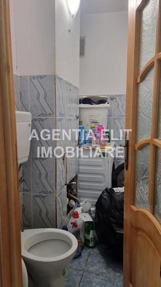 Apartament 4 camere, zona Piata Mare