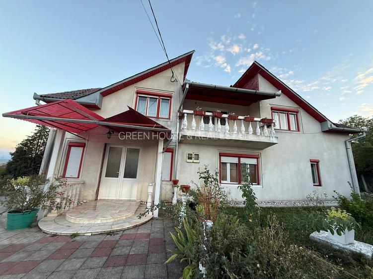 O casă cu suflet, pe un teren cât o poveste întreagă-Deva, zona Vulcan - 2