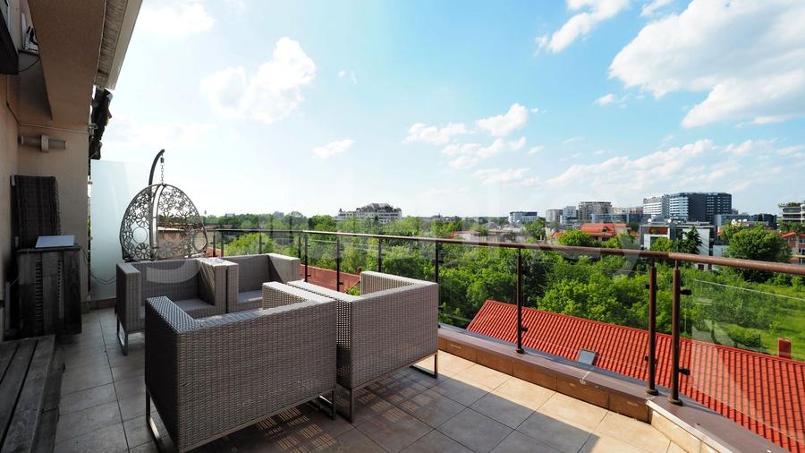 Apartament tip penthouse cu 3 camere | vedere panoramica | 190mpc