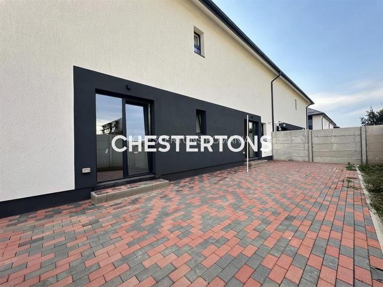 Vanzare Apartament 2 Camere cu Curte Proprie de 60 mp -Bragadiru