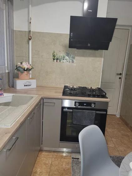 Giurgiului-Podul Giurgiului-Apartament de 2 camere-decomandat