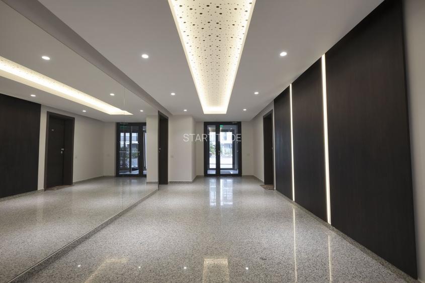 3 CAMERE CU CURTE, RESIDENCE5 EROU IANCU NICOLAE 122 LANGA OLIVETO/ PAZA 24H - 25