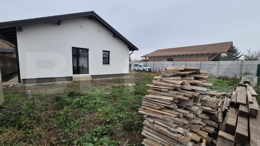 Casa cu 4 camere  semifinisata, 92 mp, teren 400 mp, in Vetis - 7