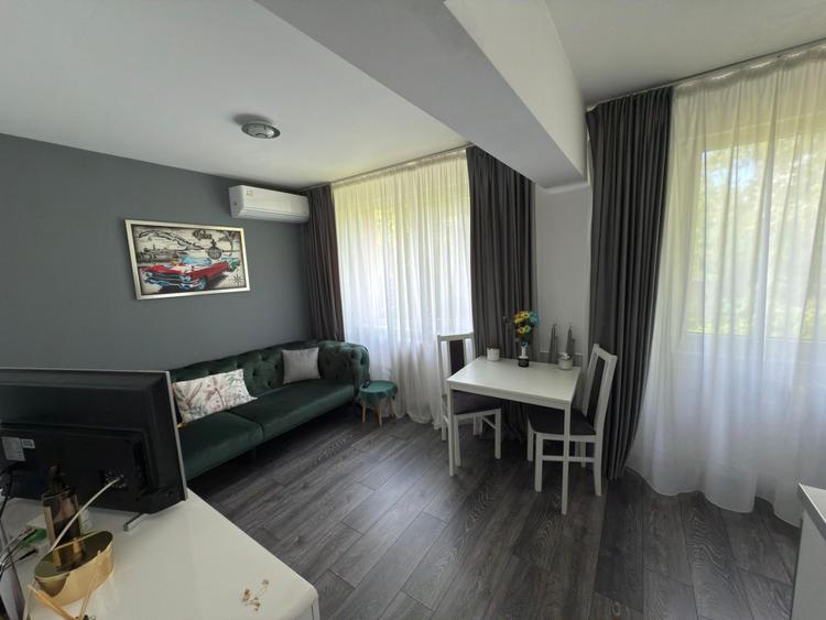Apartament 2 CAM, SU 33MP, PARCARE si BOXA DAMBUL ROTUND