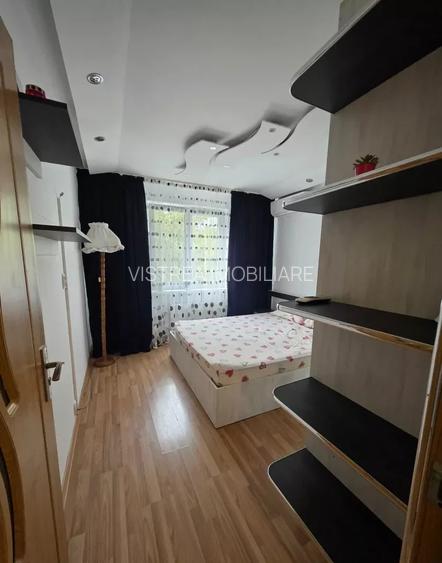 Apartament 3 camere, renovat, cu 2 băi și balcon - Titan, Sector 3 - 4