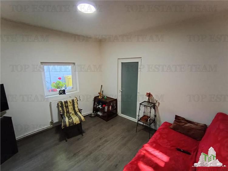 Casa cu 3 camere si 2 bai pe parter, cu SU 65mp in Sectorul 5, aproape de piata