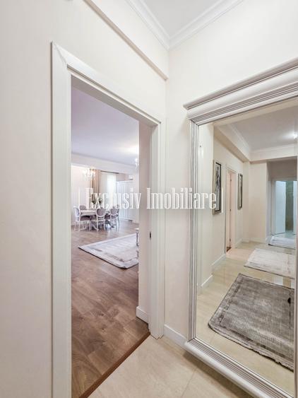 "Marea la Picioare" - Apartament Premium cu Vedere Frontala din Toate Camerele
