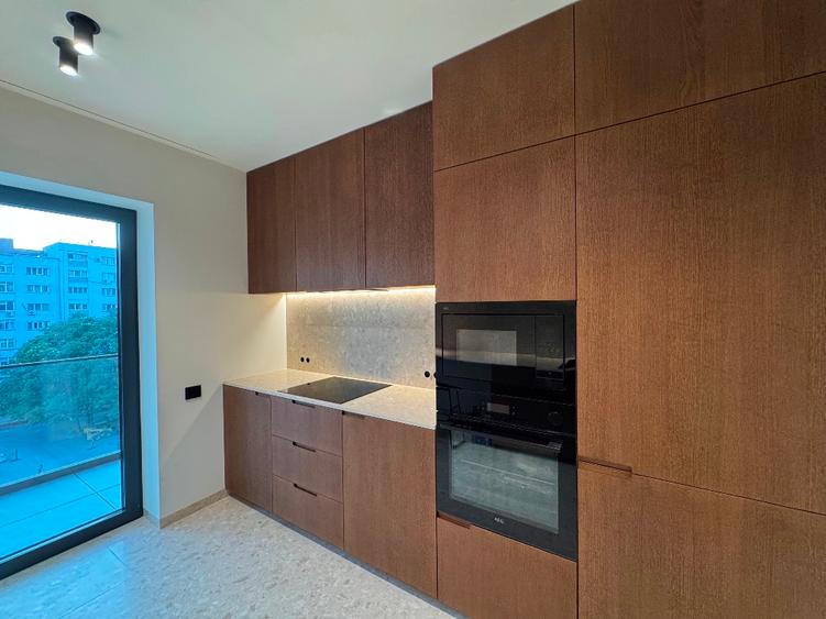 Apartament superb in complexul Noor Unirii/ prima inchiriere/ parcare subterana