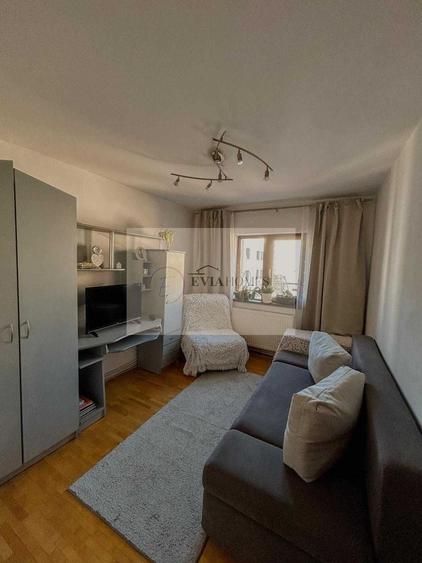 4 camere / zona Avram Iancu–The Office