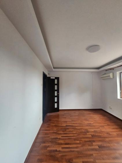 Vila zona Valea Lupului - Pt locuit sediu firma