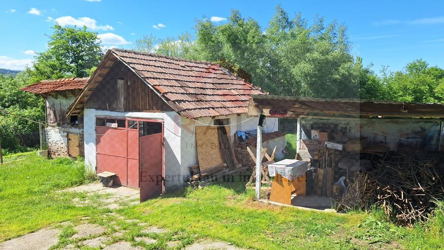 Casă individuală 4 camere de vânzare Băiculești Argeș Zona Rurală