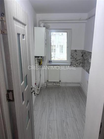 Ap 2 camere, confort 2, Viziru 3, etaj 1, mobilat si utilat, liber - 8
