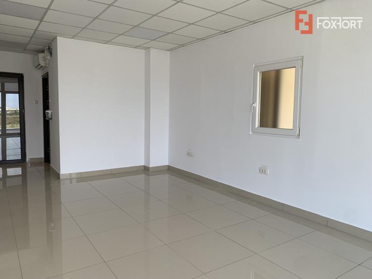 Hala industriala 380 mp + 40 mp de birou, zona - Calea Sagului