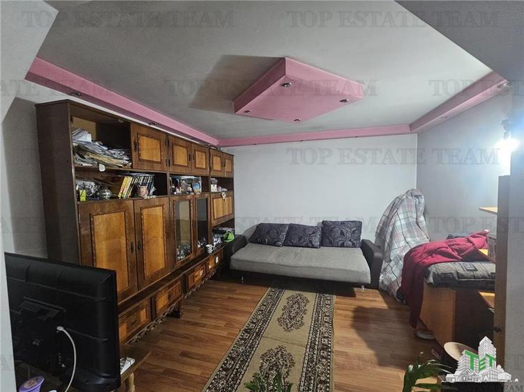 Casa individuala 3 camere, curte libera 225 mp, zona Piata Resita