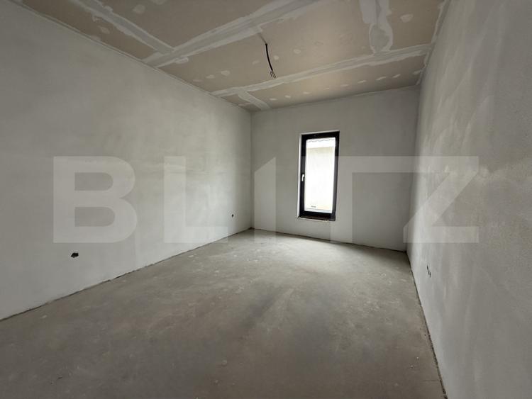 Casă semifinisată 4 camere, 105 mp, zona Odoreu