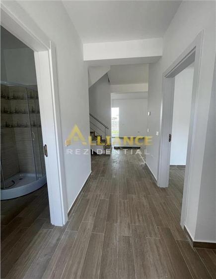 Vila noua cu 4 camere pe Strada Miorita – confort, acces rapid si zona in dezvol