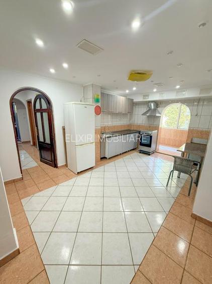 3 camere de vanzare | Rahova | 3/4 | Bloc anvelopat | Zona linistita Comision 0% - 5
