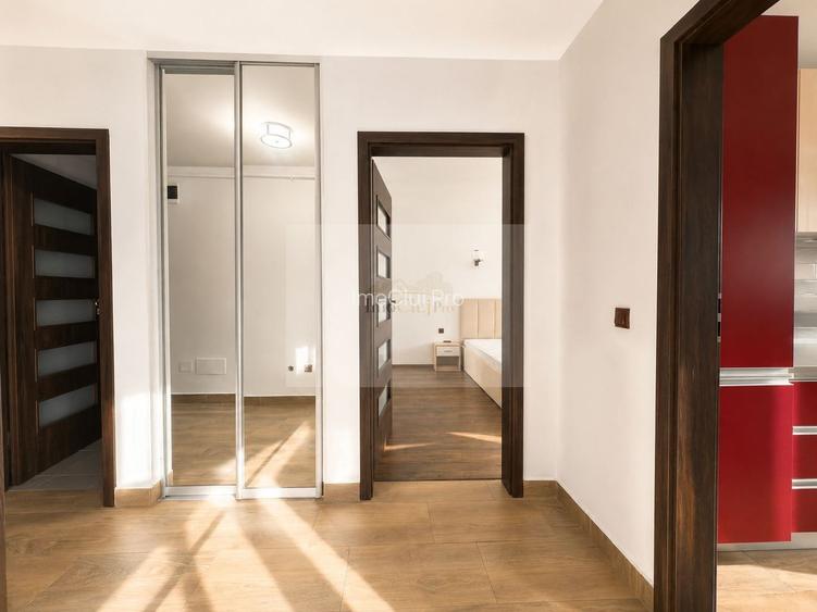 Vânzare ap. 2 camere decomandat, etaj 5, Iulius Mall, parcare - 23