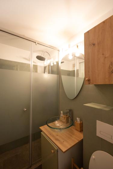 8 min Metrou, Decebal Th Sperantia, etaj 6, mobilat utilat, renovat ,parcare ADP