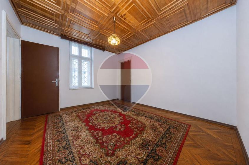 Resedinta istorica de inchiriat | 9 camere | Zona Istorica Brasov